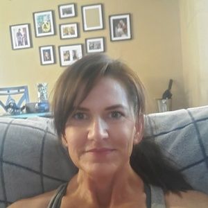 Meet your Posher, Denise